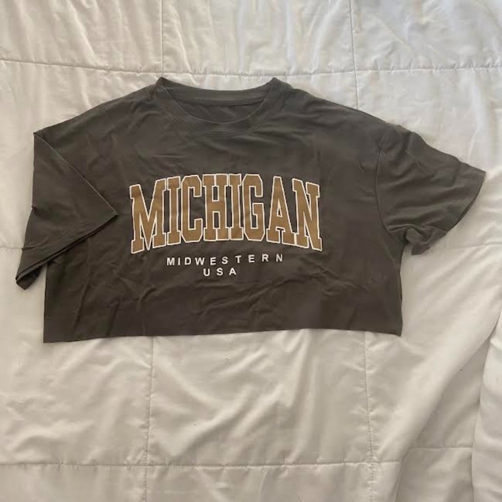 Cropped Michigan T-Shirt